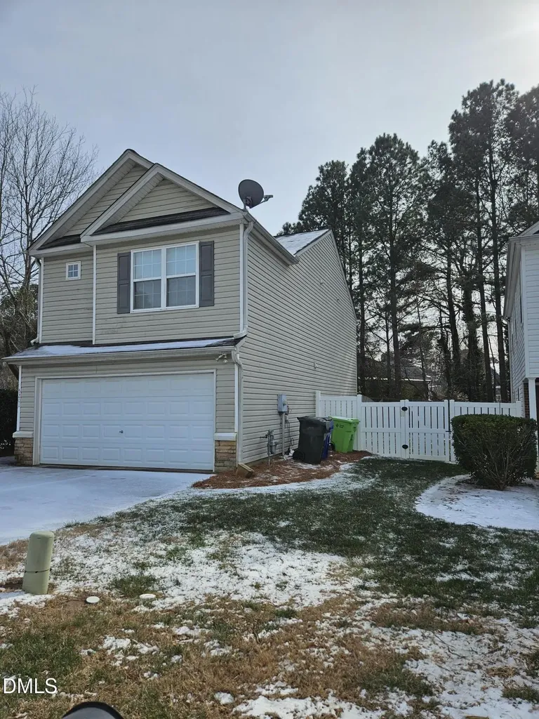 5201 Golden Moss Trail Raleigh NC 27613