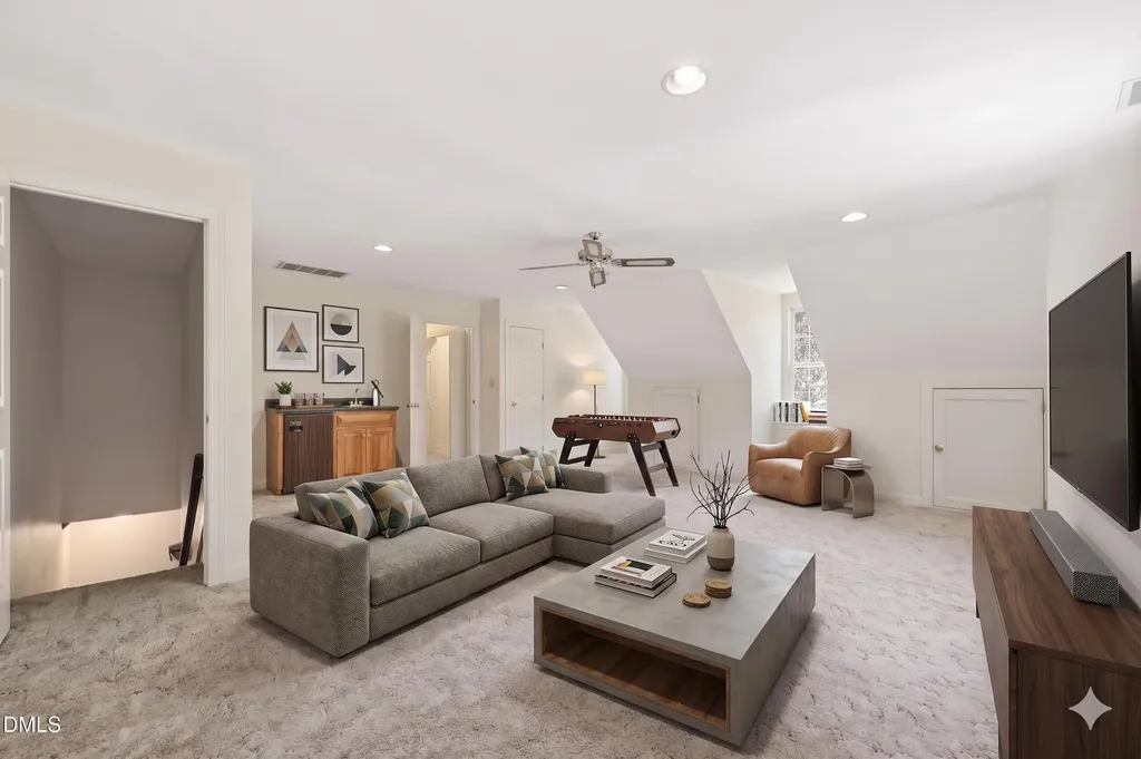 2909 Kenwick Court Raleigh NC 27613