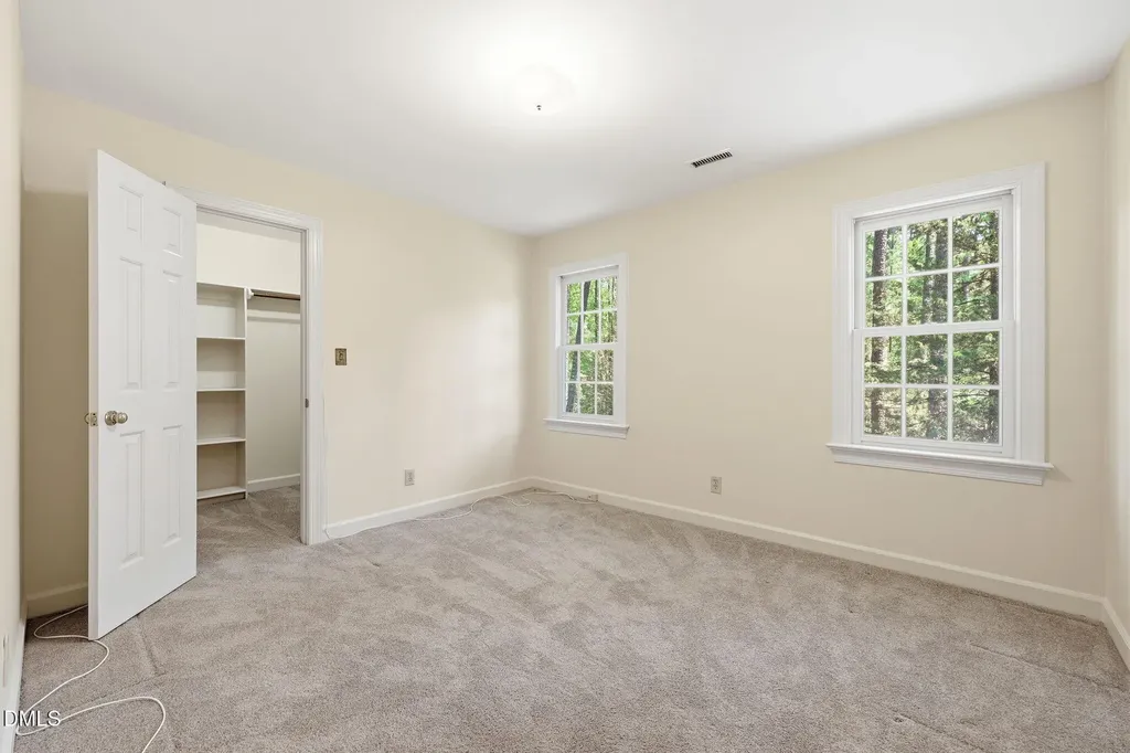 2909 Kenwick Court Raleigh NC 27613