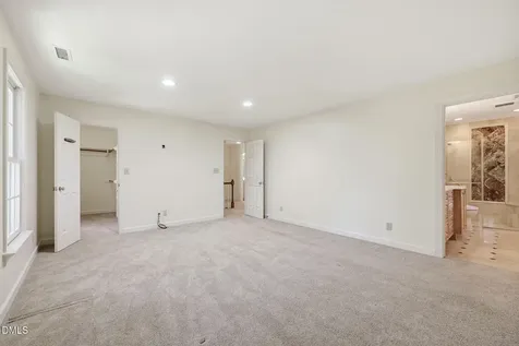 2909 Kenwick Court Raleigh NC 27613