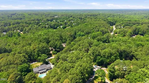 2909 Kenwick Court Raleigh NC 27613