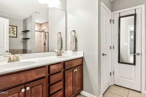 2542 Perthshire Lane Fuquay Varina NC 27526