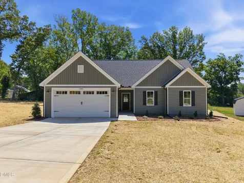 1264 Dover Street Roxboro NC 27573