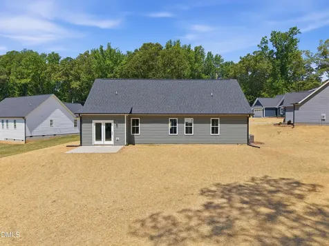 1264 Dover Street Roxboro NC 27573