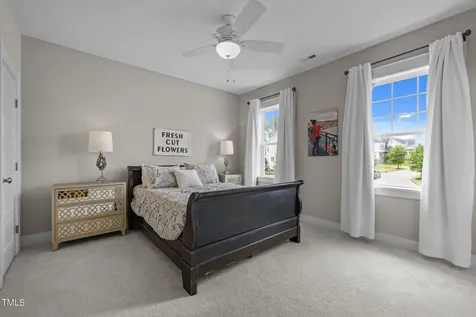 821 Rambling Oaks Lane Holly Springs NC 27540
