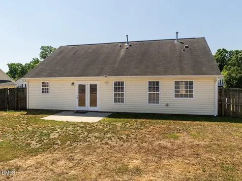 513 Brassfield Drive Burlington NC 27217