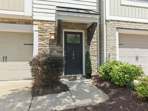 104 Irving Way Durham NC 27703