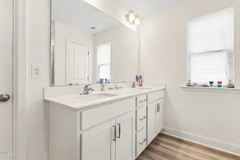 844 Golden Plum Lane Zebulon NC 27597