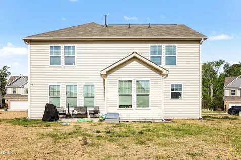 844 Golden Plum Lane Zebulon NC 27597