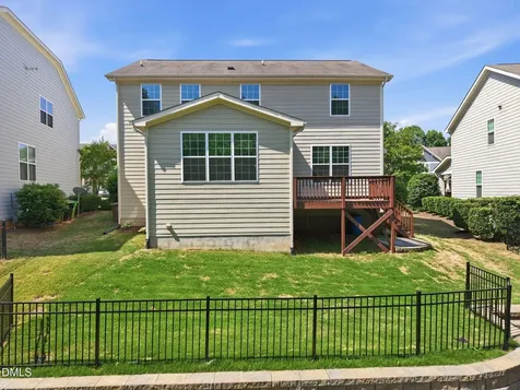 225 Harbor Fog Trail Holly Springs NC 27540