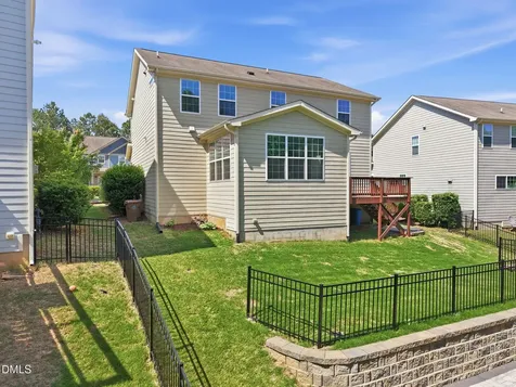 225 Harbor Fog Trail Holly Springs NC 27540
