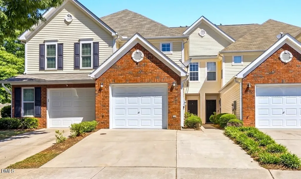 2607 Hamlet Green Drive Raleigh NC 27614