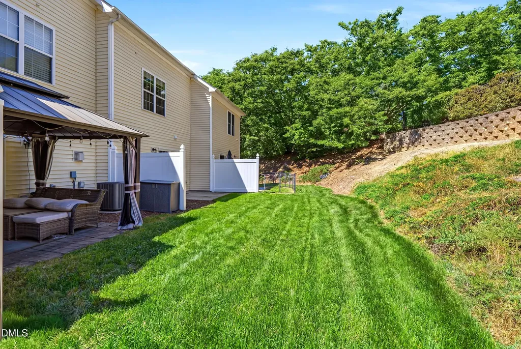 2607 Hamlet Green Drive Raleigh NC 27614