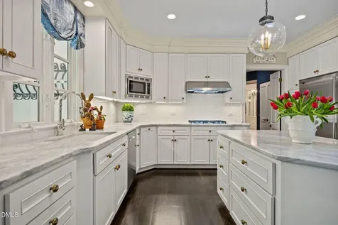 2 Greenside Court Durham NC 27707