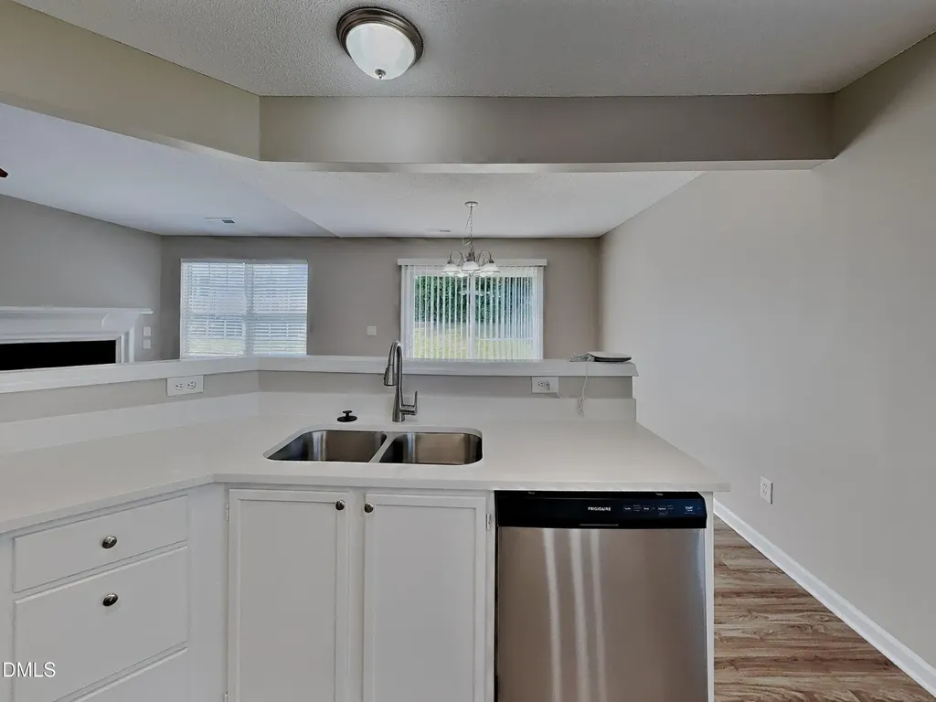 3120 Riverbrooke Raleigh NC 27610