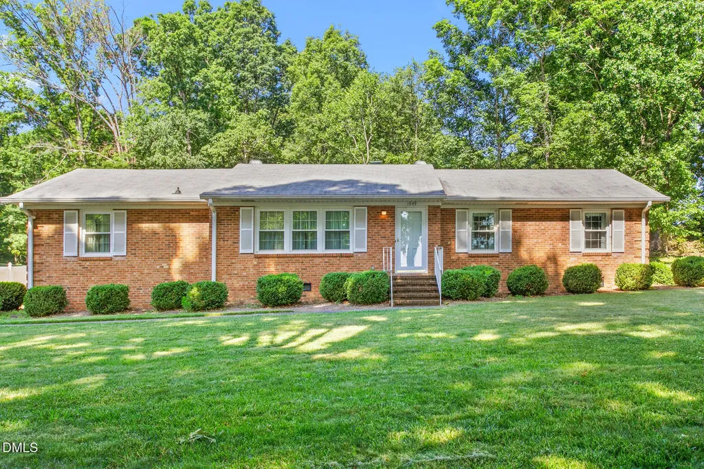 1949 Neelley Road Pleasant Garden NC 27313