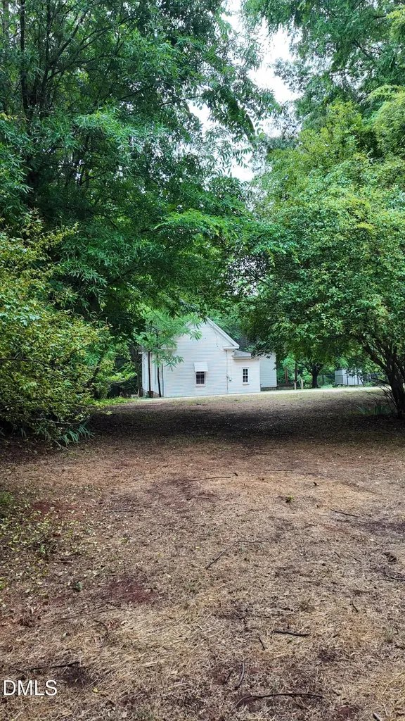 817 N Main Street Wake Forest NC 27587