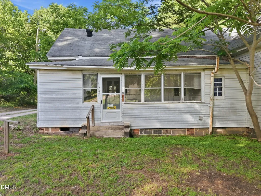 817 N Main Street Wake Forest NC 27587