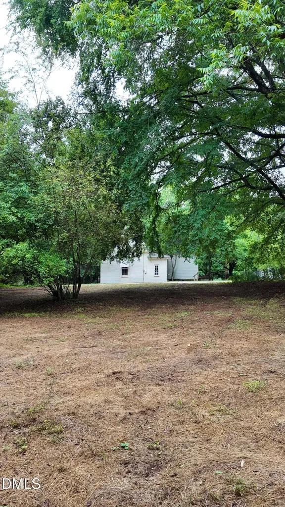 817 N Main Street Wake Forest NC 27587