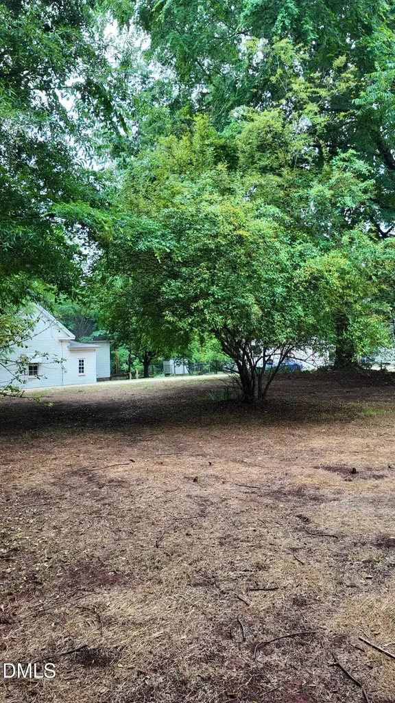 817 N Main Street Wake Forest NC 27587