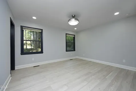 1122 Shadyside Drive Raleigh NC 27612