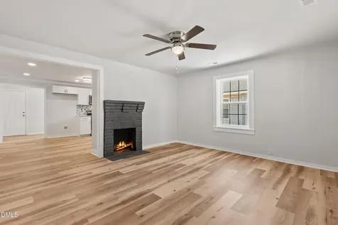 105 3rd Street Erwin NC 28339