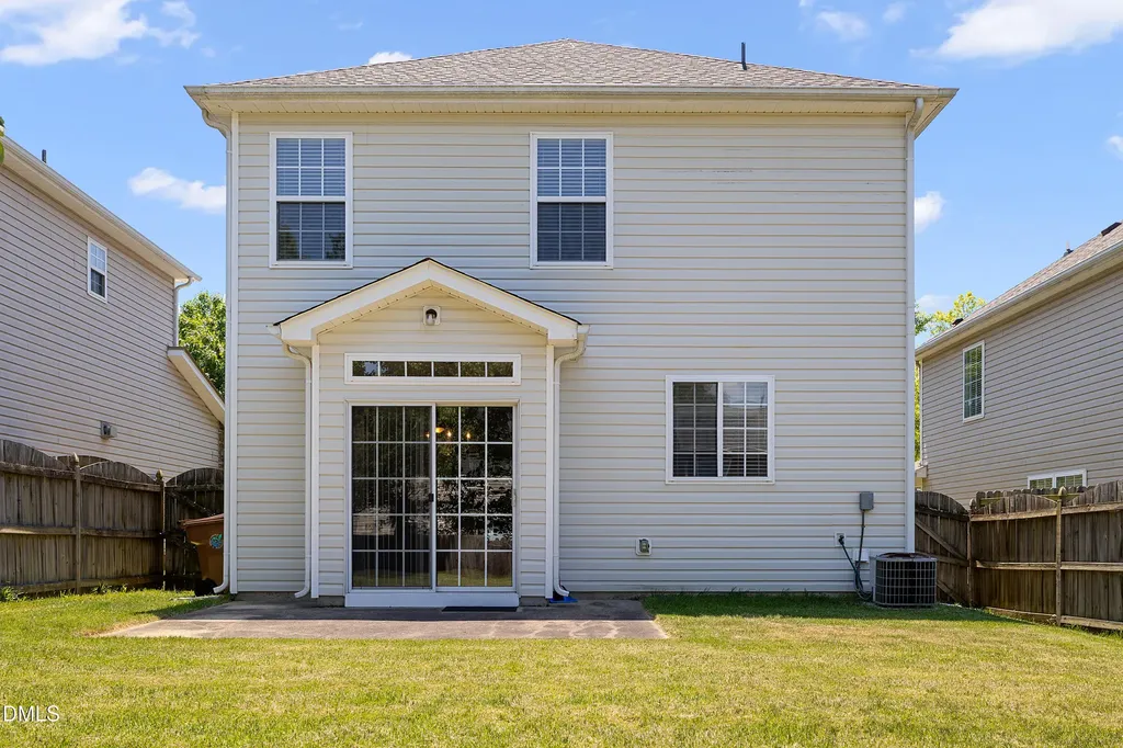 329 Palmdale Court Holly Springs NC 27540
