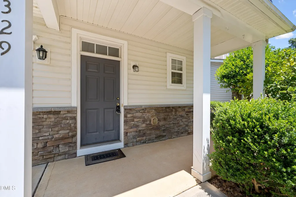 329 Palmdale Court Holly Springs NC 27540