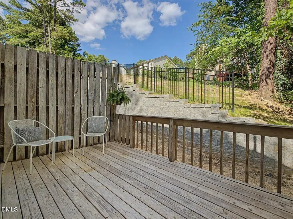 819 Genford Court Raleigh NC 27609