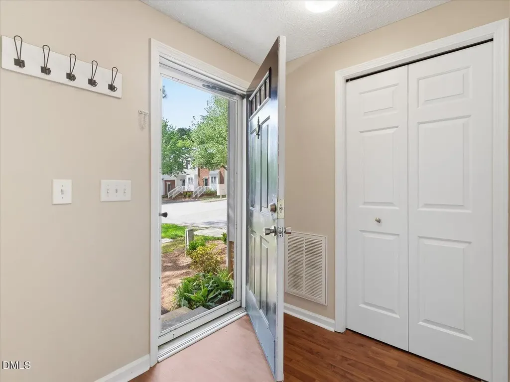 819 Genford Court Raleigh NC 27609