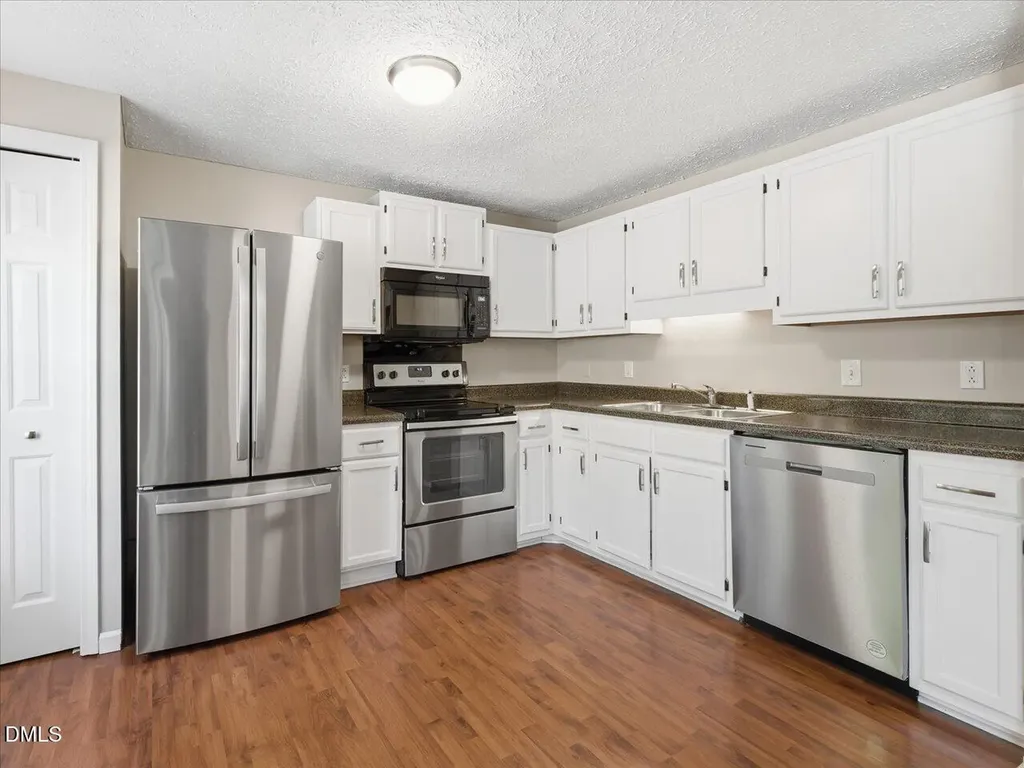 819 Genford Court Raleigh NC 27609