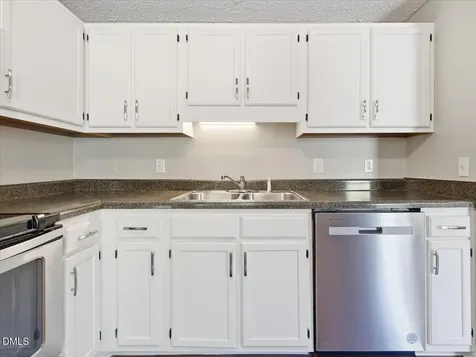 819 Genford Court Raleigh NC 27609