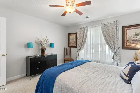 651 Huntingdon Street Elon NC 27244