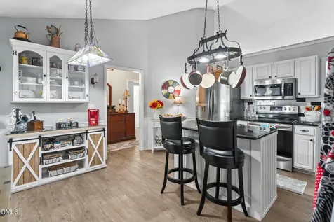 651 Huntingdon Street Elon NC 27244