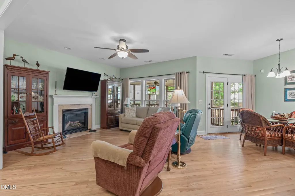 2704 Blueridge Lake Drive Fuquay Varina NC 27526