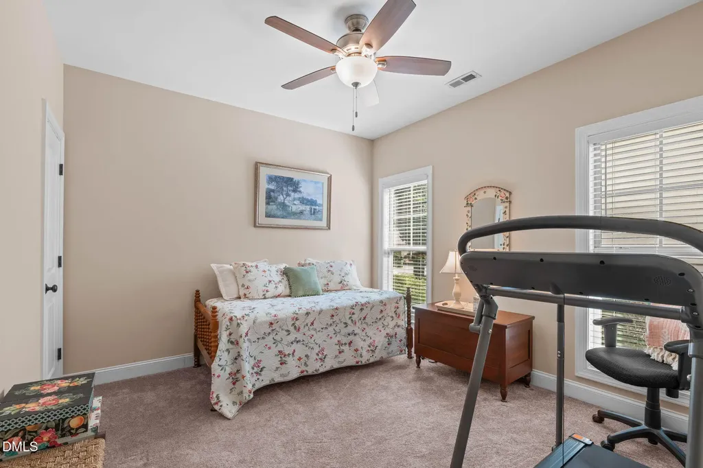 2704 Blueridge Lake Drive Fuquay Varina NC 27526