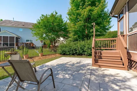 2704 Blueridge Lake Drive Fuquay Varina NC 27526