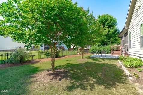 2704 Blueridge Lake Drive Fuquay Varina NC 27526