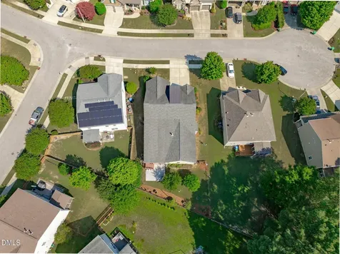 2704 Blueridge Lake Drive Fuquay Varina NC 27526