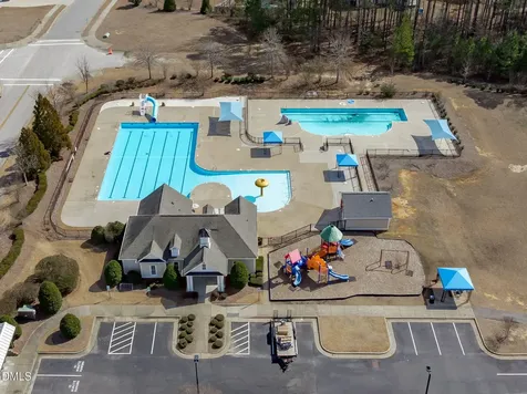 2704 Blueridge Lake Drive Fuquay Varina NC 27526