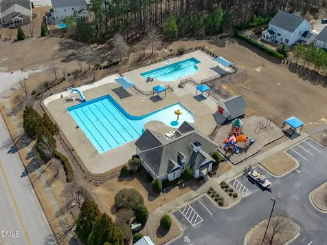 2704 Blueridge Lake Drive Fuquay Varina NC 27526