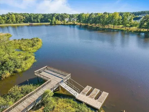 2704 Blueridge Lake Drive Fuquay Varina NC 27526