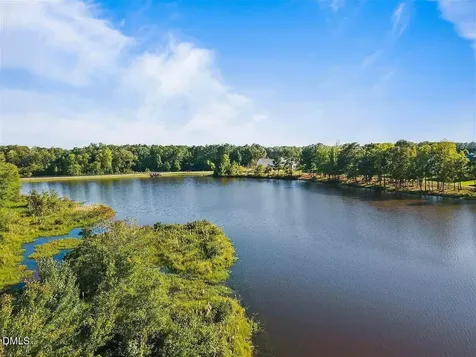 2704 Blueridge Lake Drive Fuquay Varina NC 27526