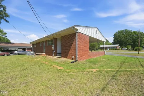 333 Moser Street Graham NC 27253