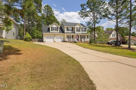 435 Clearwater Harbor Sanford NC 27332
