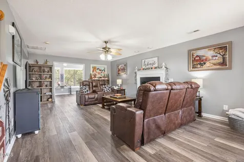 435 Clearwater Harbor Sanford NC 27332