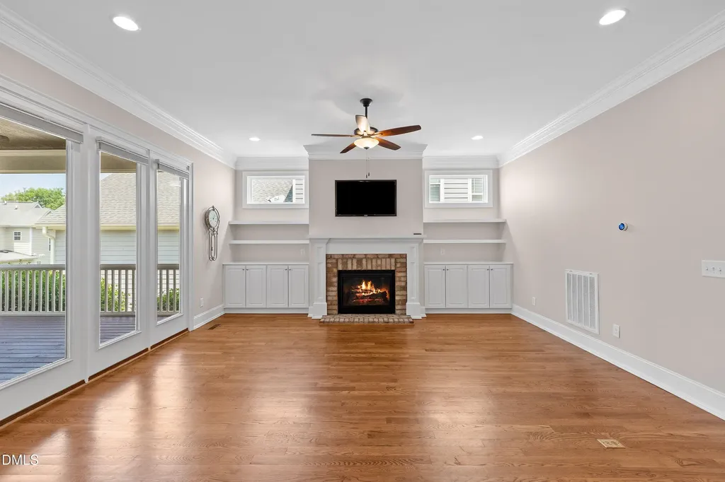 1905 Green Oaks Parkway Holly Springs NC 27540