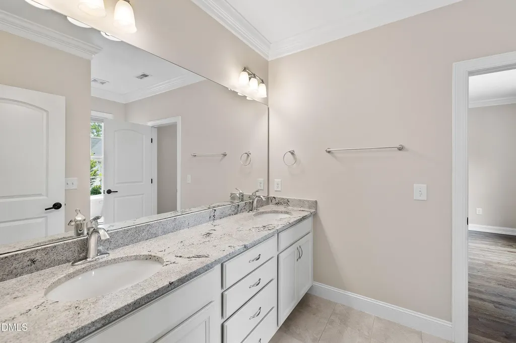 1905 Green Oaks Parkway Holly Springs NC 27540