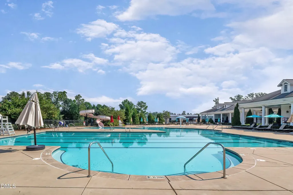 1905 Green Oaks Parkway Holly Springs NC 27540