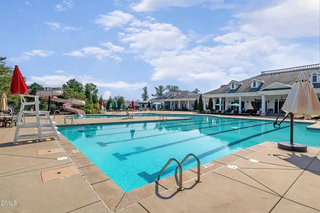 1905 Green Oaks Parkway Holly Springs NC 27540